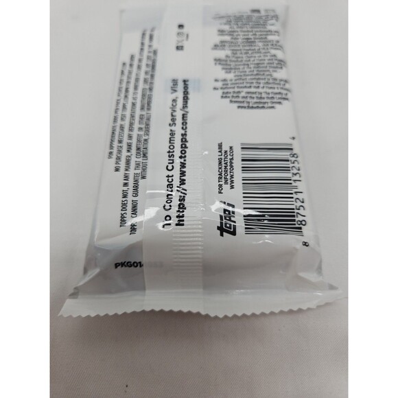 2025 Topps Series One Major League Baseball 36 Card Hanger Fat Pack - NEW! - Picture 6 of 12